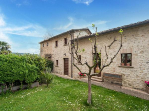  Pretty Farmhouse with Swimming Pool Garden Terrace BBQ  San Secondo
